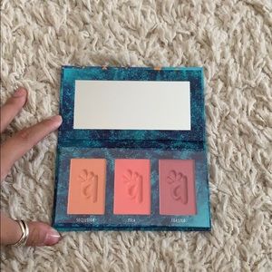 Alamar blush trio